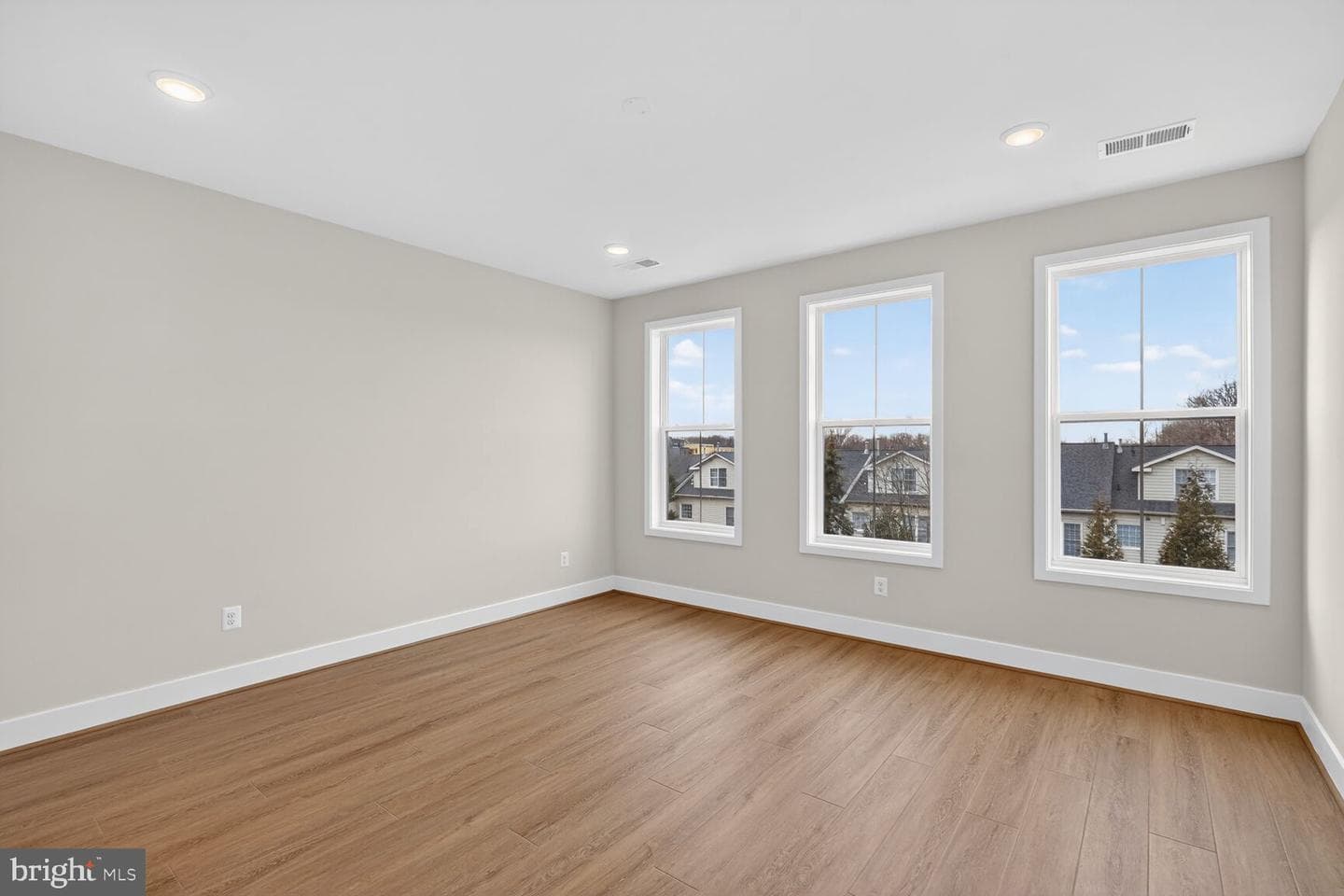 11977 Northpark Drive photo 8