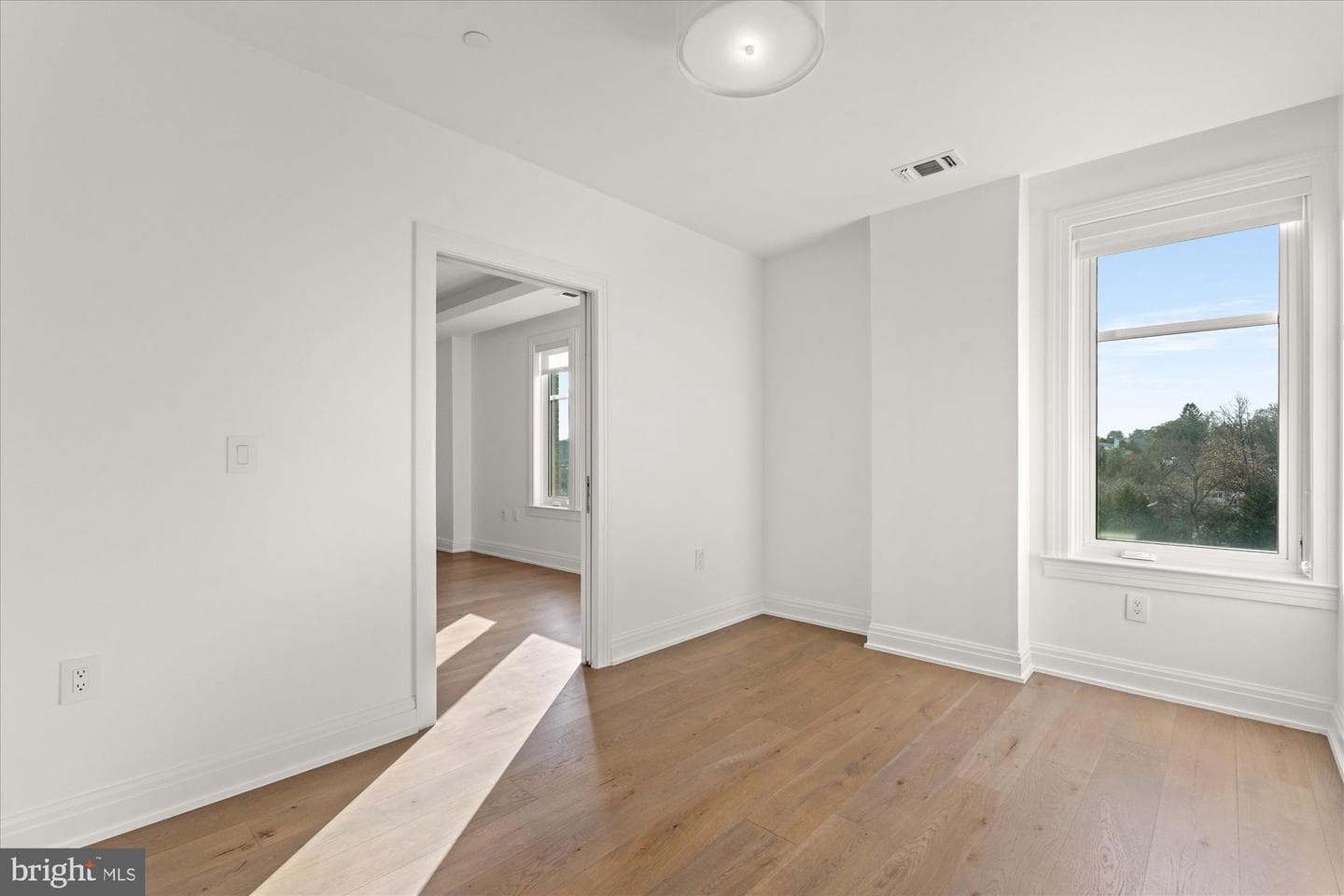 8551 Connecticut Avenue #602 photo 14