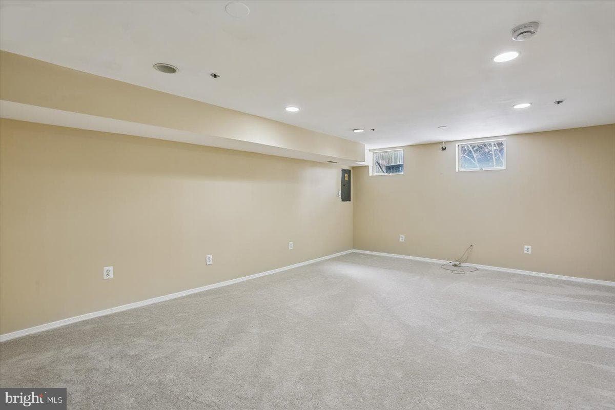 3531 Dartmoor Lane #11 photo 27