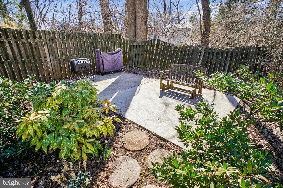 8008 Aberdeen Road photo 8