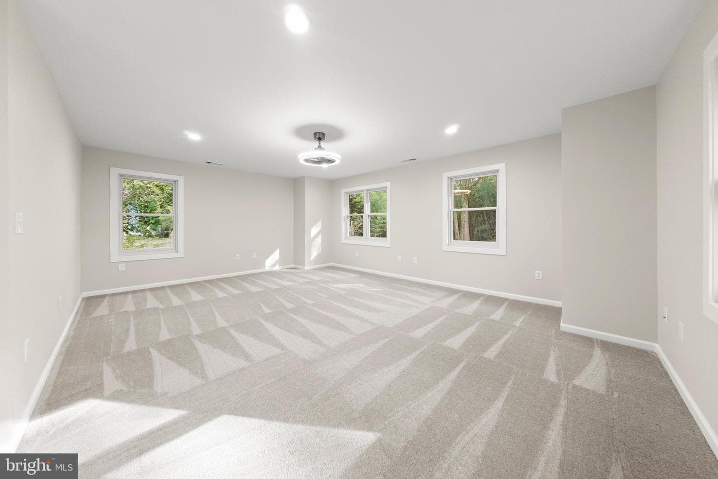 10220 Capitol View Avenue photo 37