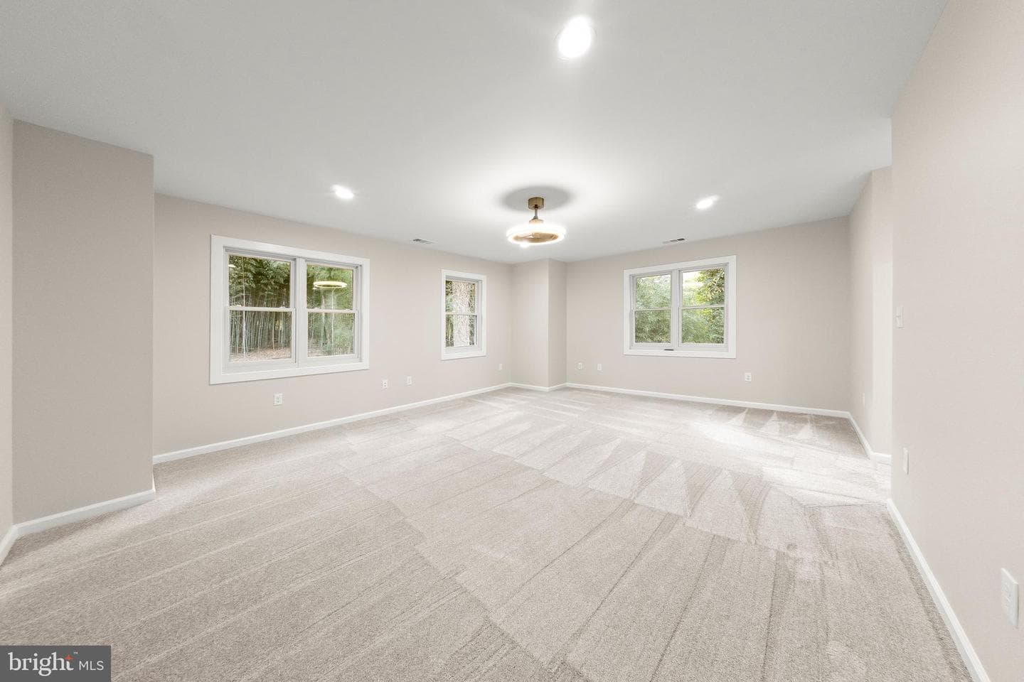 10220 Capitol View Avenue photo 39