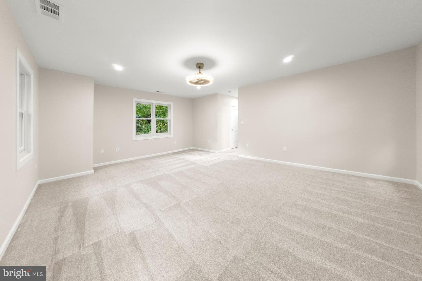10220 Capitol View Avenue photo 41