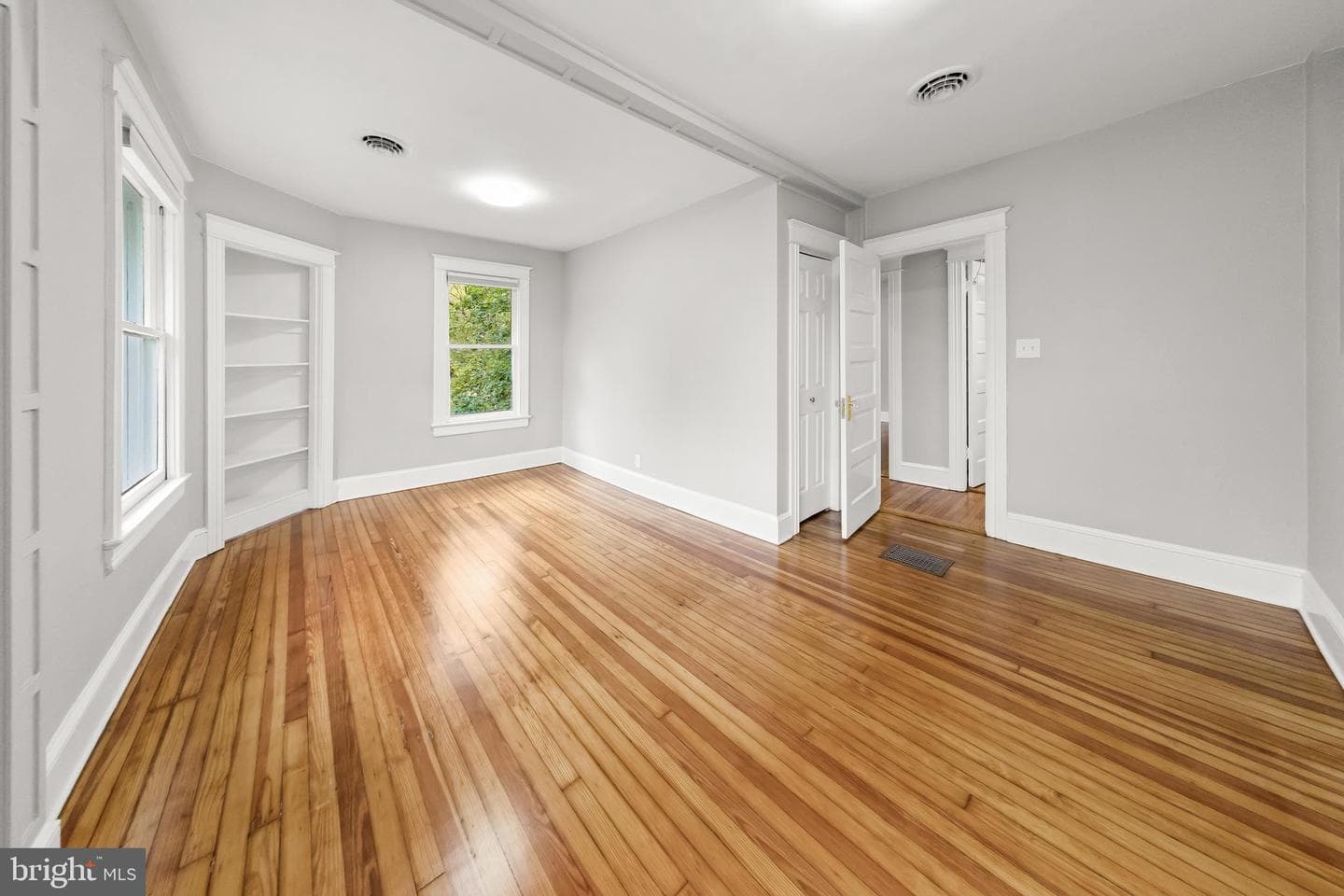 10220 Capitol View Avenue photo 48
