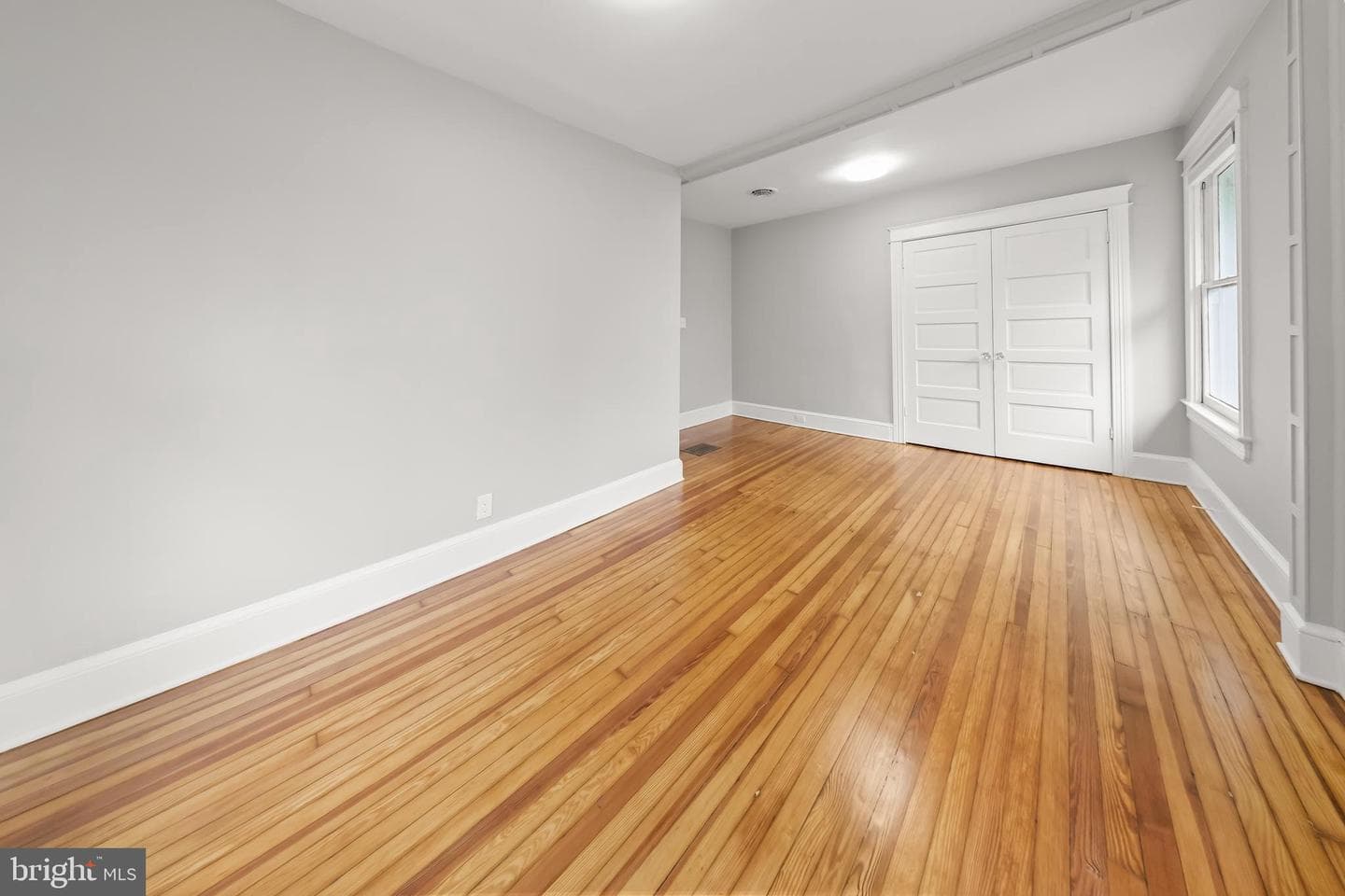 10220 Capitol View Avenue photo 49