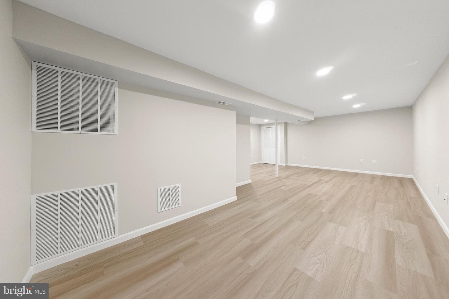 10220 Capitol View Avenue photo 56