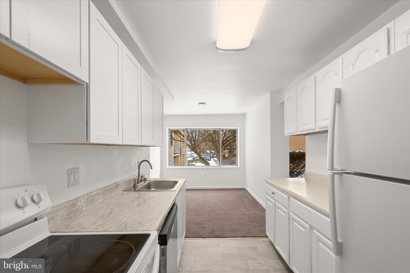 416 Girard Street #t2 photo 13