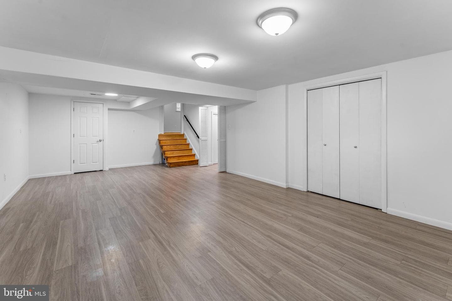 9410 Linden Avenue photo 39