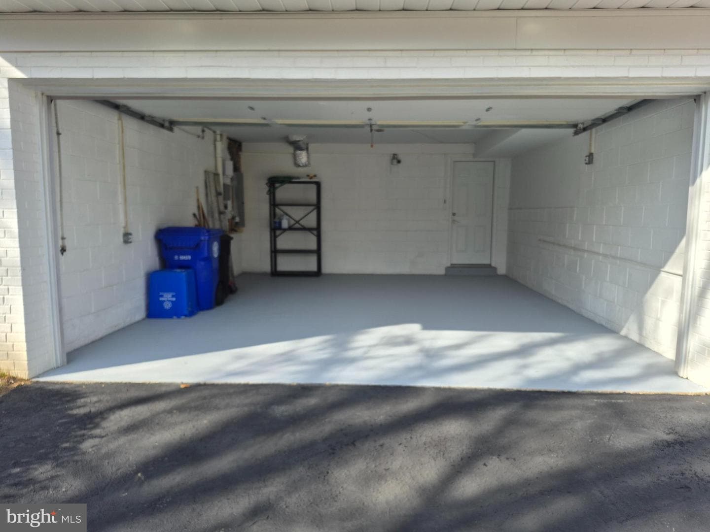 9410 Linden Avenue photo 6