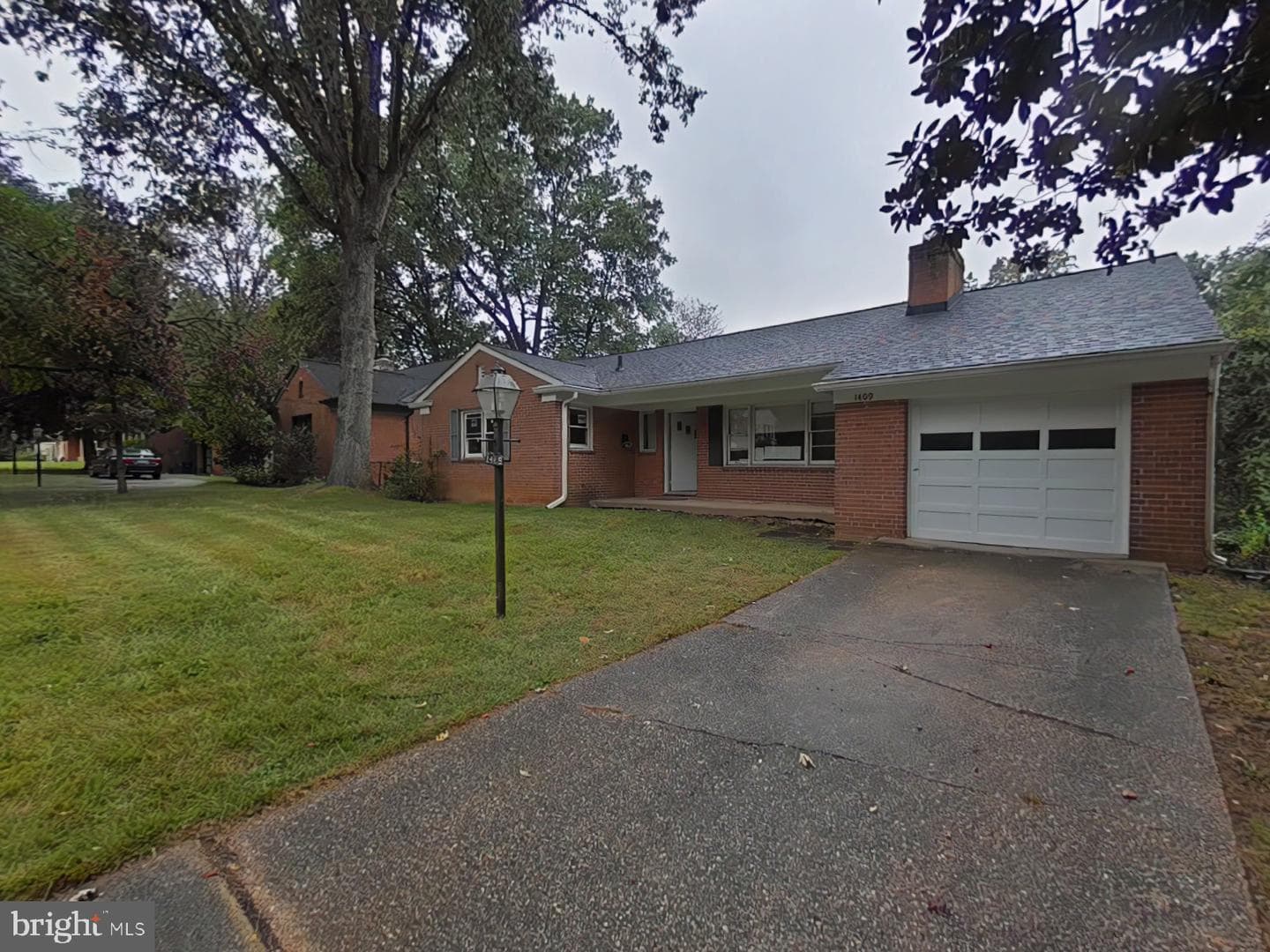 1409 Crestridge Drive photo 1