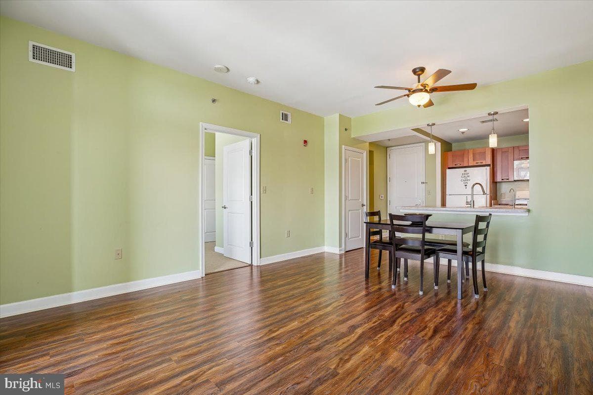 5750 Bou Avenue #1304 photo 9