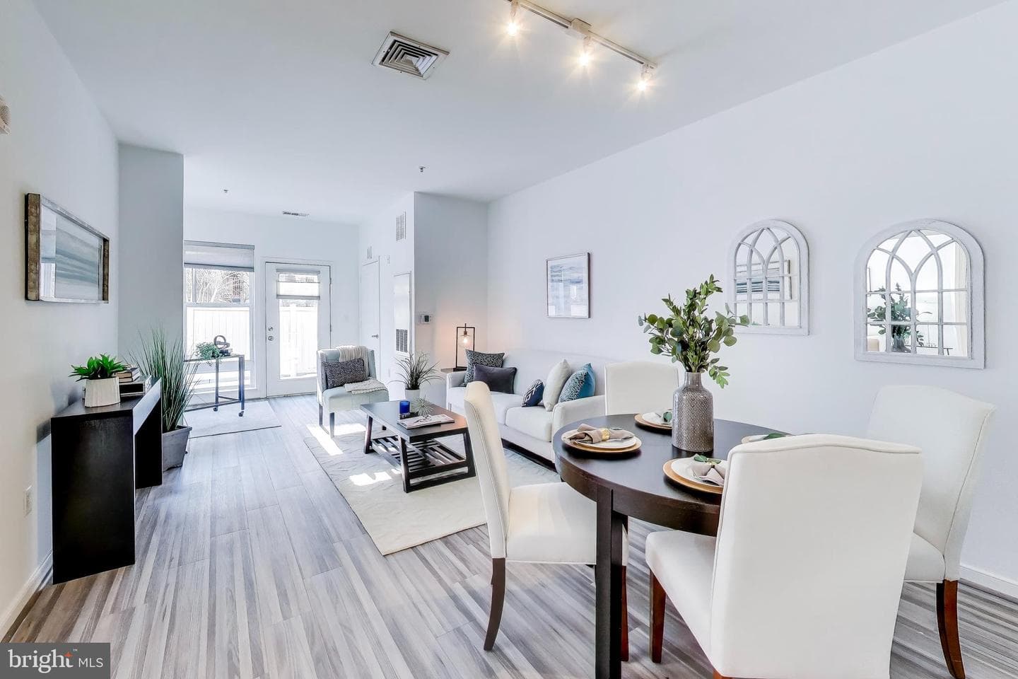 8045 Newell Street #121 photo 3