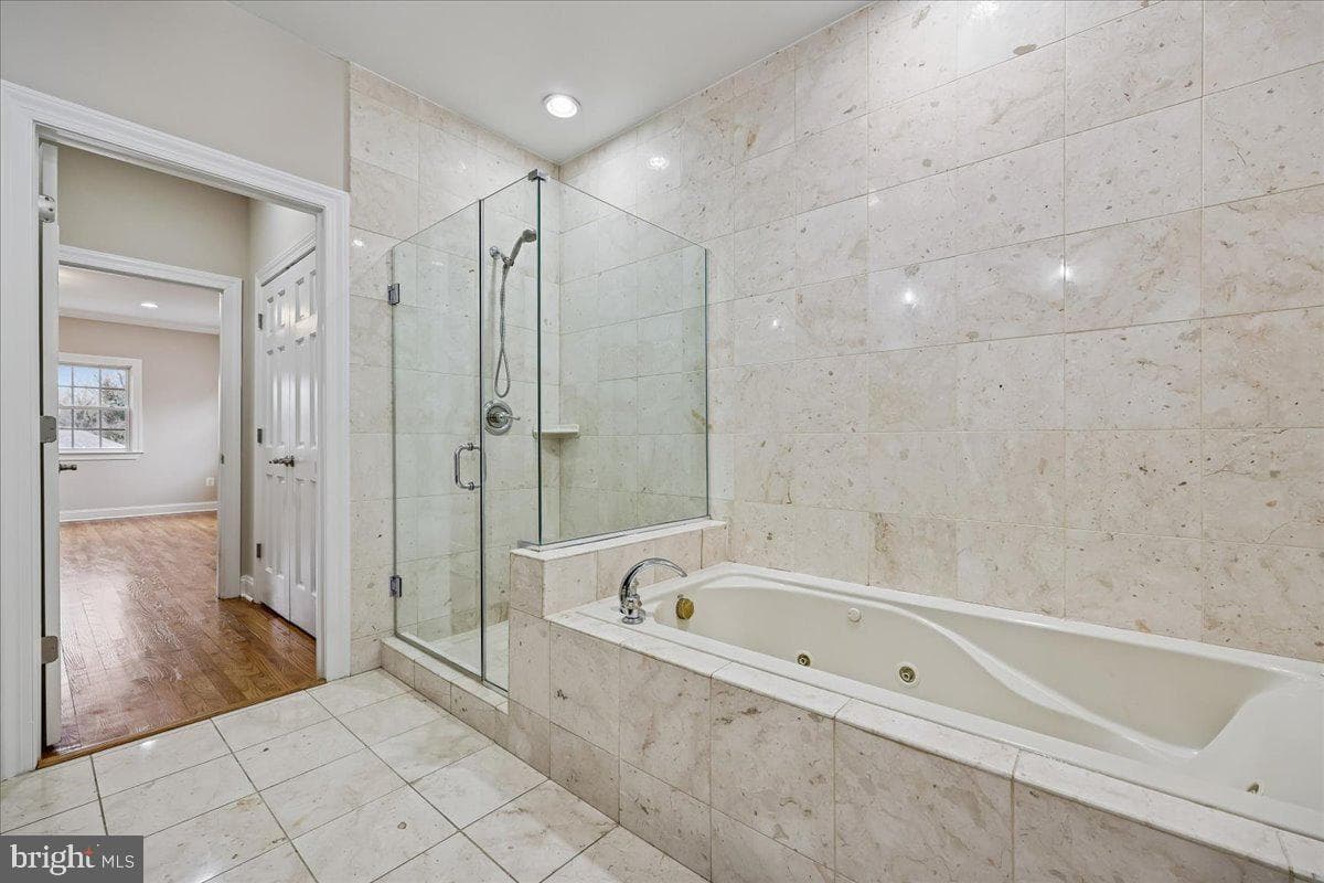 4902 Derussey Parkway photo 80