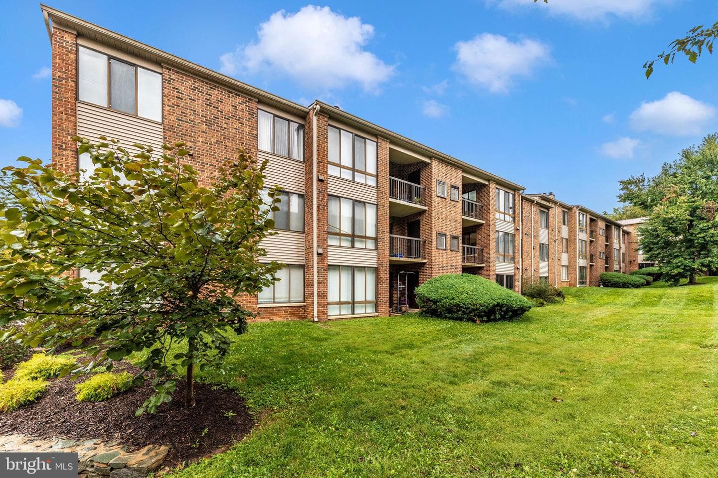 18131 Chalet Drive #24-202 photo 40