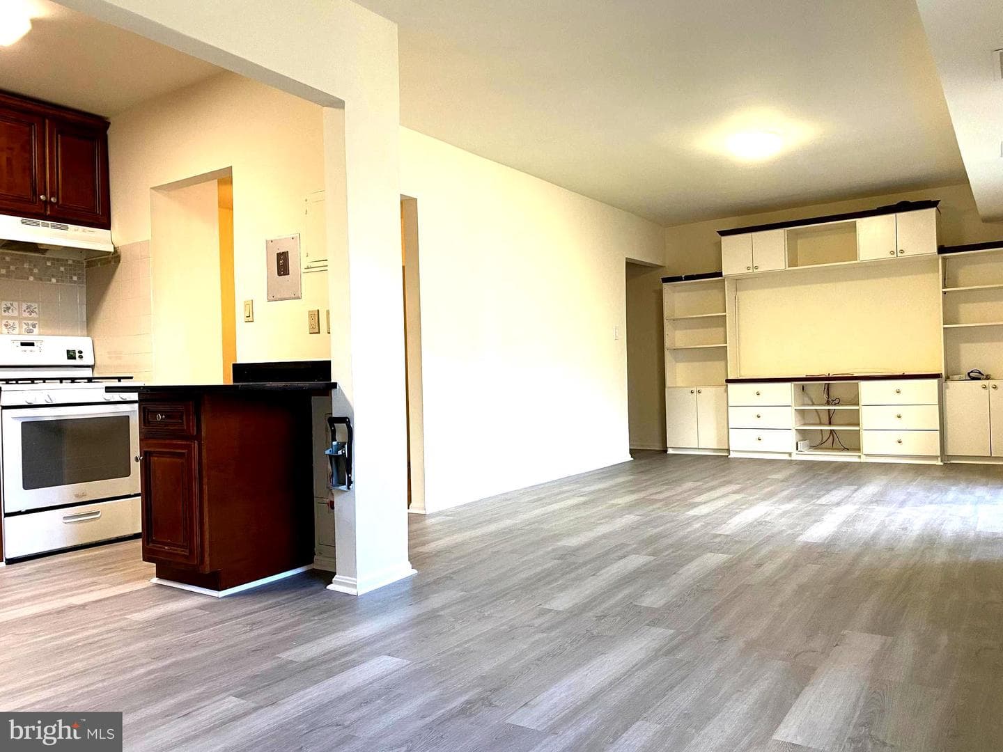 860 College Parkway #202 photo 28