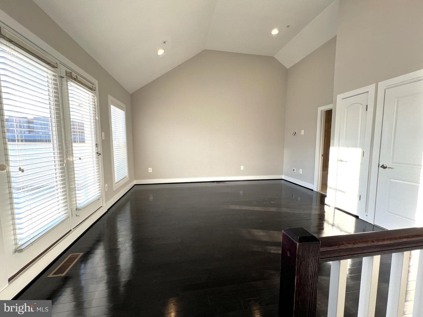 309 Hendrix Avenue photo 31