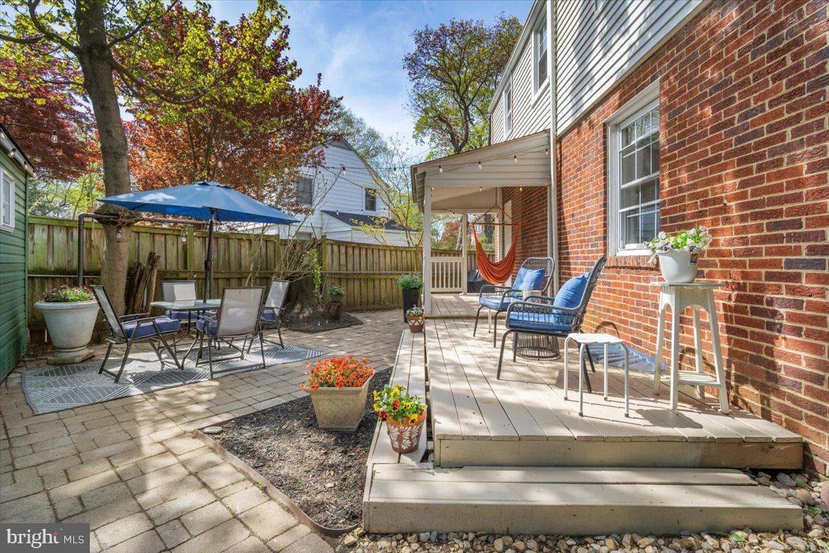 505 E Schuyler Road photo 18