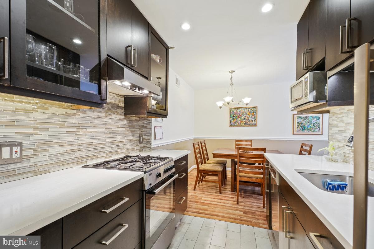 4970 Battery Lane #208 photo 11