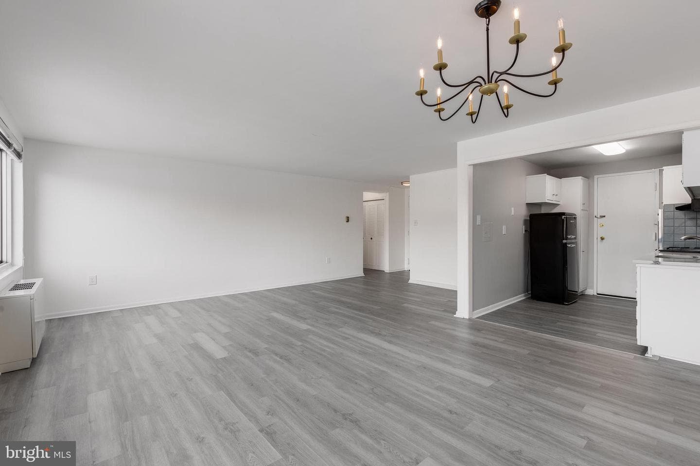10201 Grosvenor Place #204 photo 9