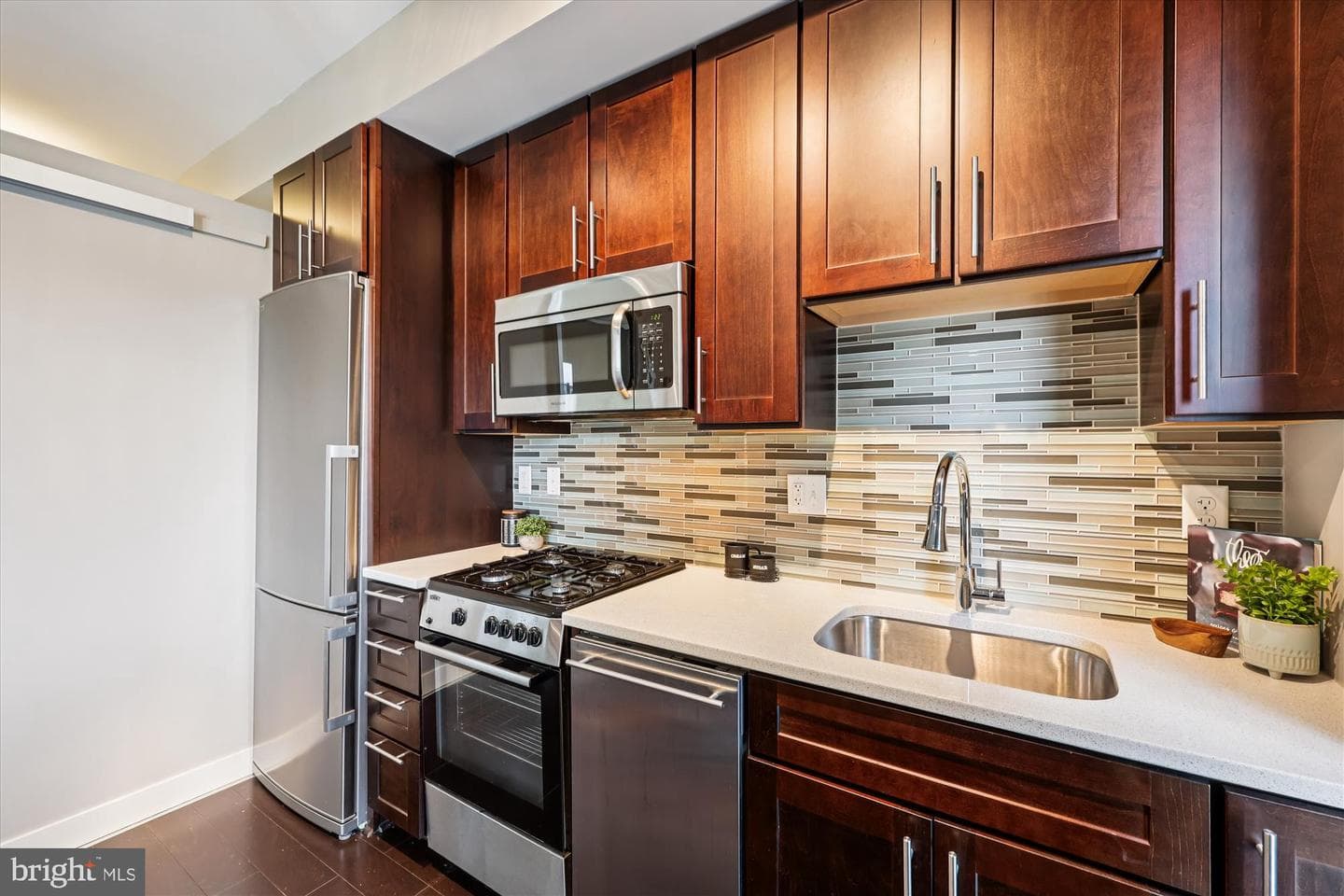 1320 Fenwick Lane #203 photo 12