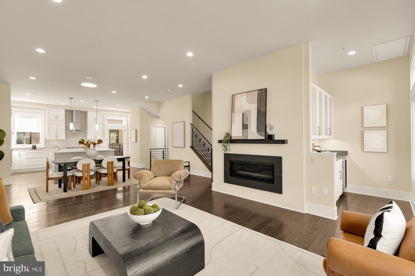 153 Winsome Circle photo 6