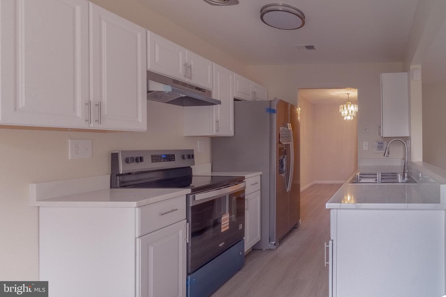9416 Penshurst Court photo 3