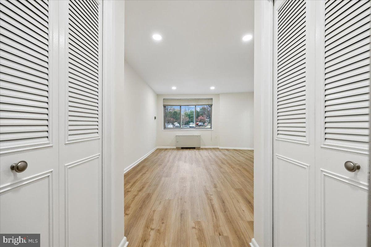 10500 Rockville Pike #328 photo 4