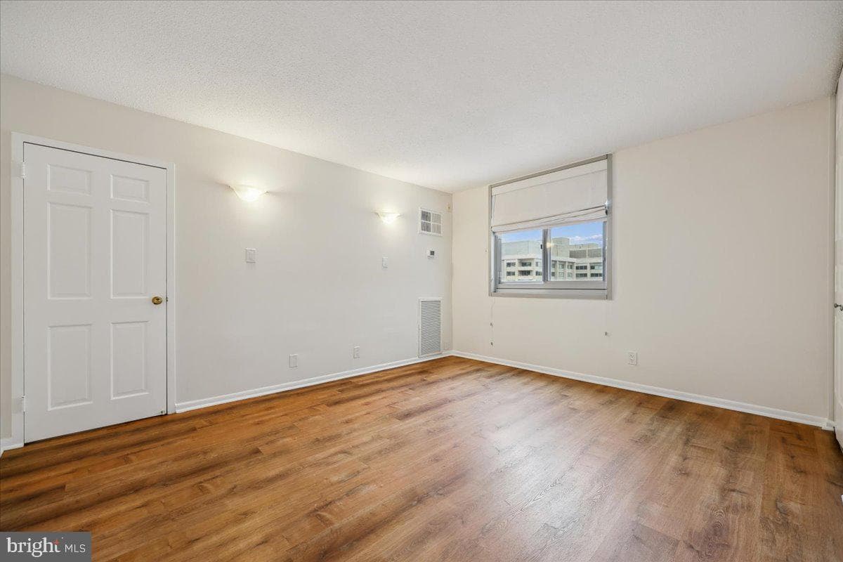 4601 N Park Avenue #1616 photo 20