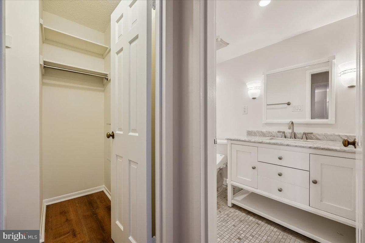 4601 N Park Avenue #1616 photo 26