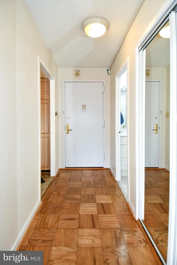 5225 Pooks Hill Road #803 N photo 16