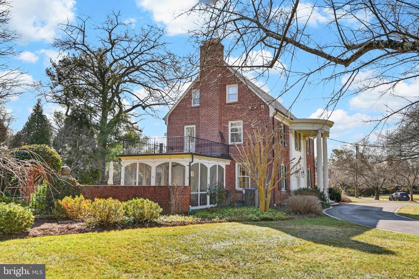 5208 Woodlawn Avenue photo 46