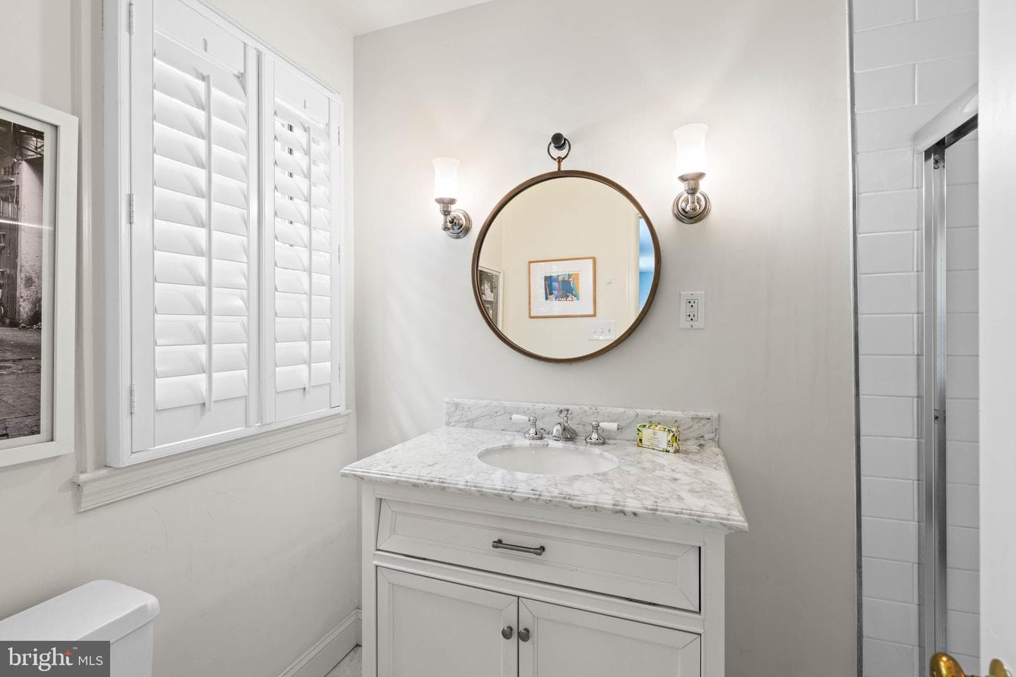 8 Farmington Court photo 25
