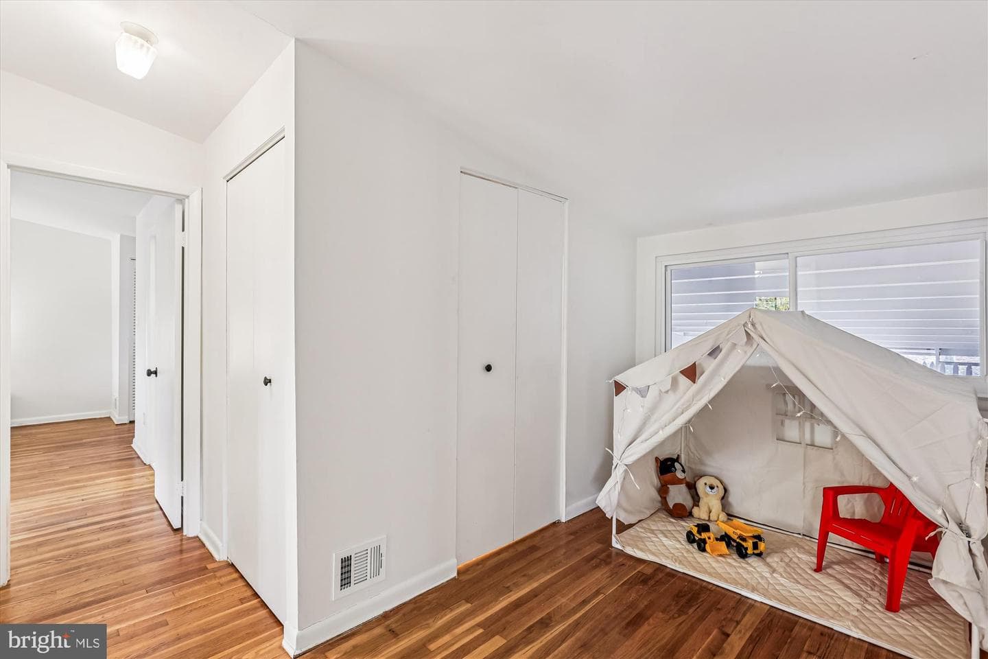 420 Lamberton Drive photo 23