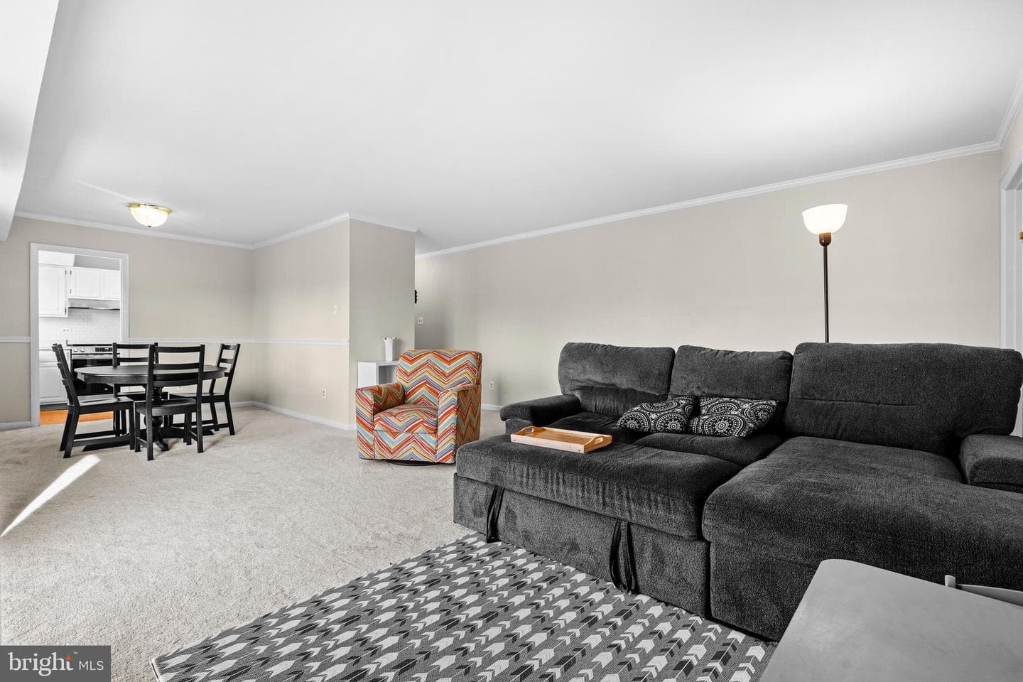 10631 Montrose Avenue #102 photo 2