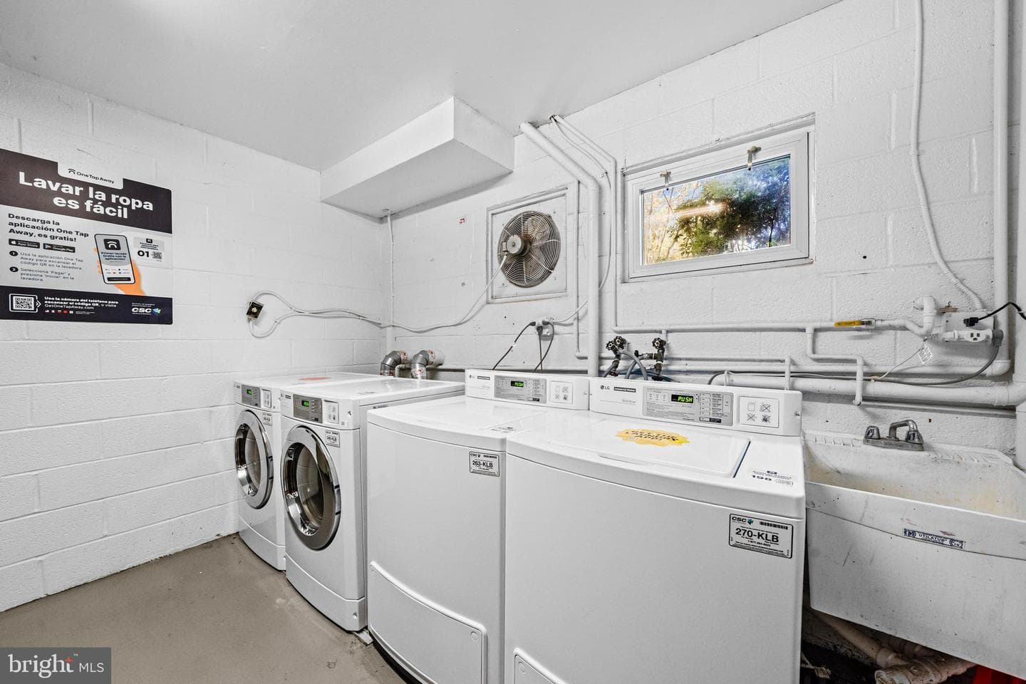 10631 Montrose Avenue #102 photo 21