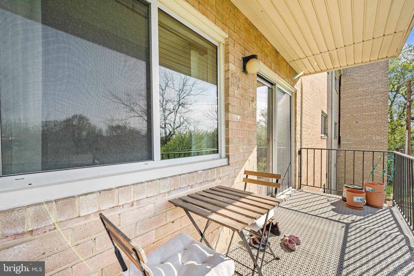 10631 Montrose Avenue #102 photo 23