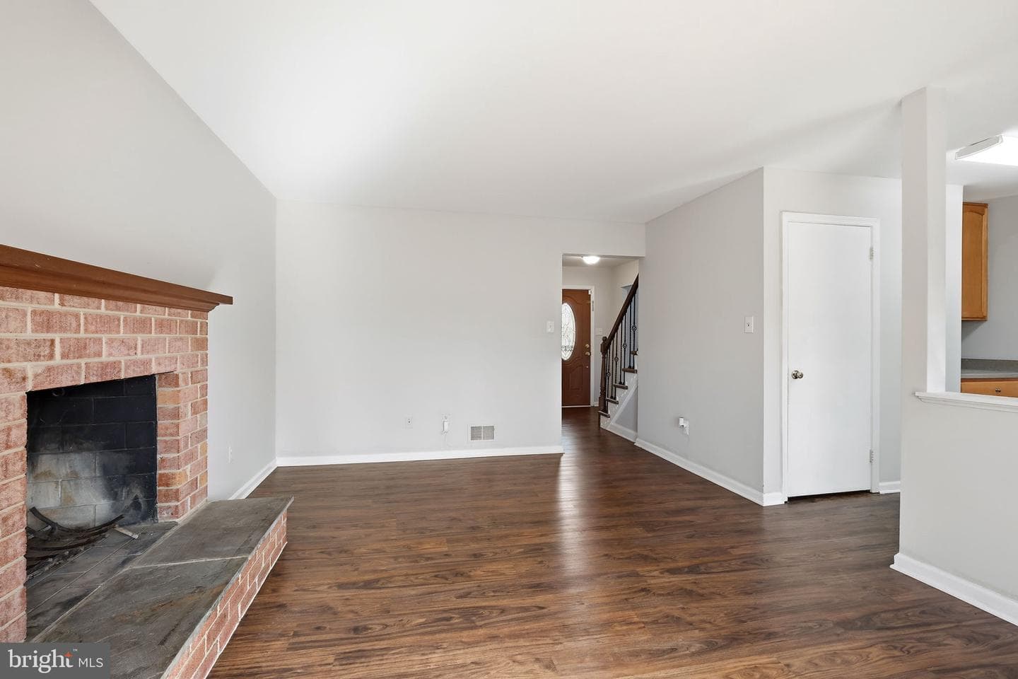 11300 Freas Drive photo 13