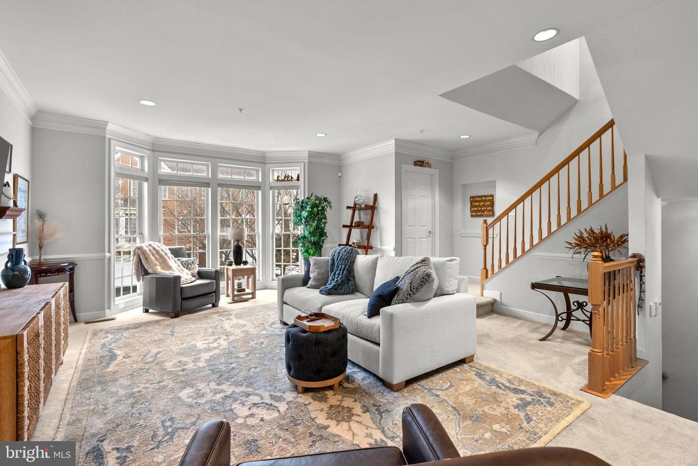 12414 Falconbridge Drive photo 4