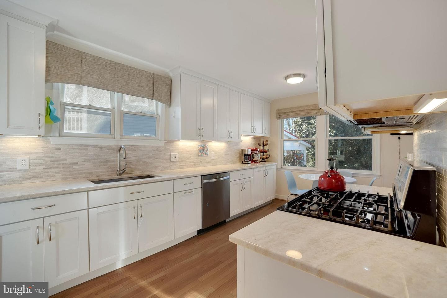 4518 Chase Avenue photo 13