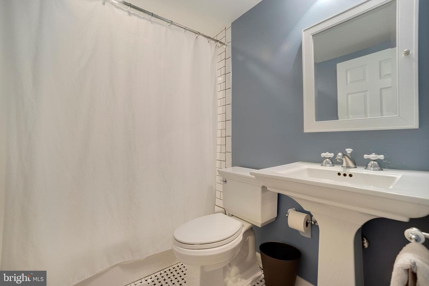 4518 Chase Avenue photo 44