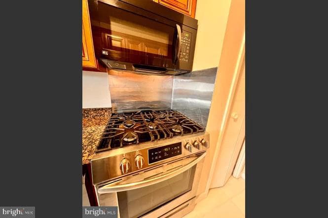 1900 Lyttonsville Road #717 photo 13