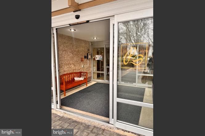 1900 Lyttonsville Road #717 photo 5
