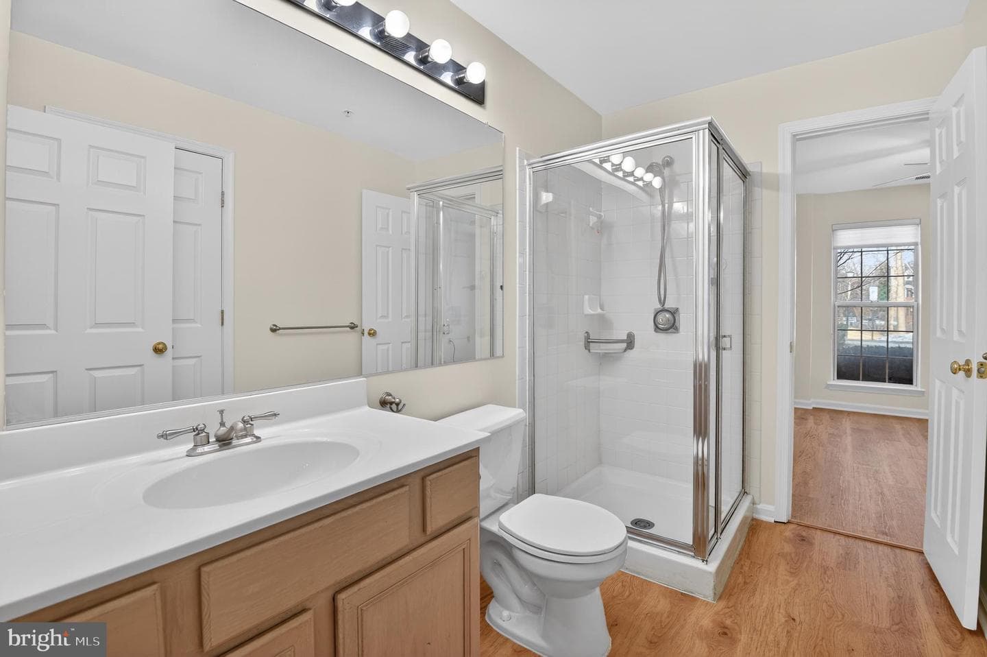 18101 Cloppers Mill Terrace photo 24