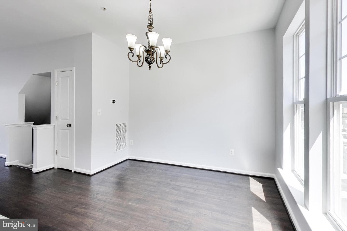13214 Getty Lane photo 12
