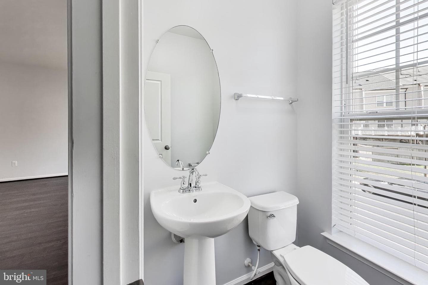 13214 Getty Lane photo 18