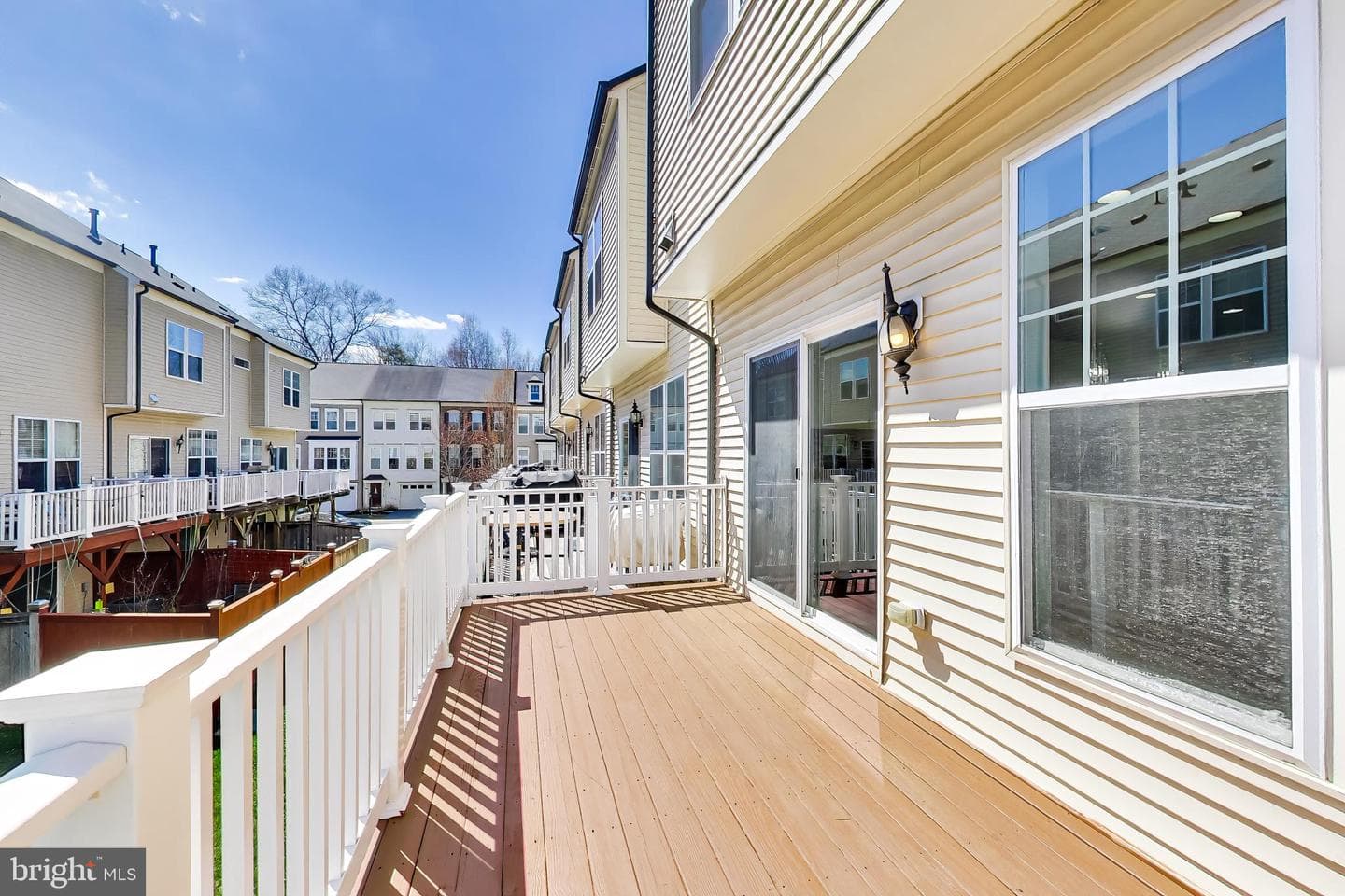 13214 Getty Lane photo 19