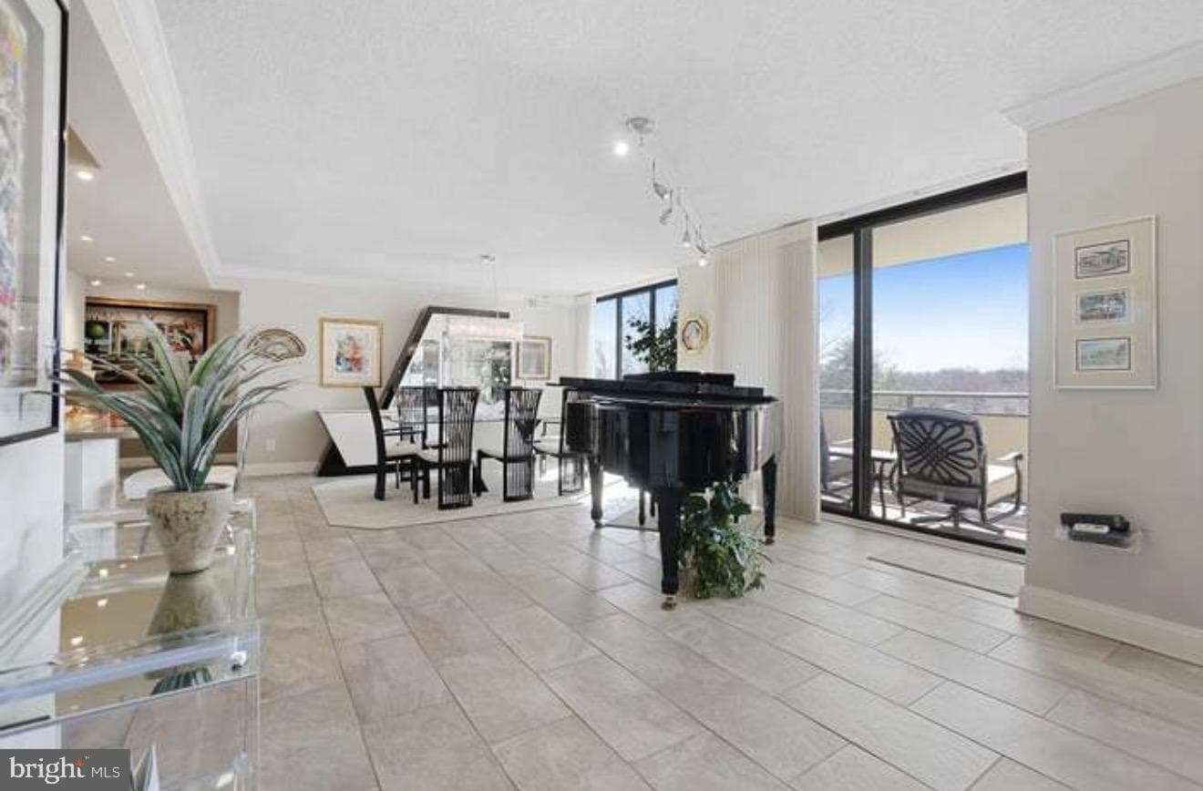 5225 Pooks Hill Road #620s photo 17