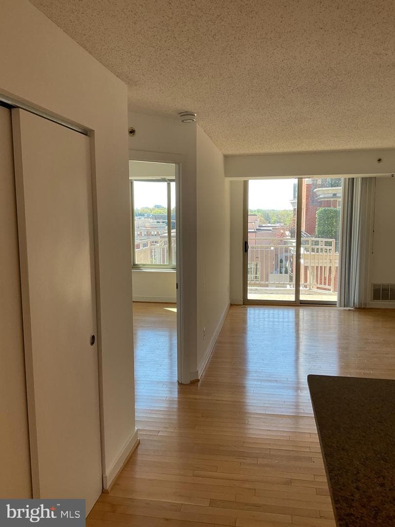 7500 Woodmont Avenue #s1005 photo 3