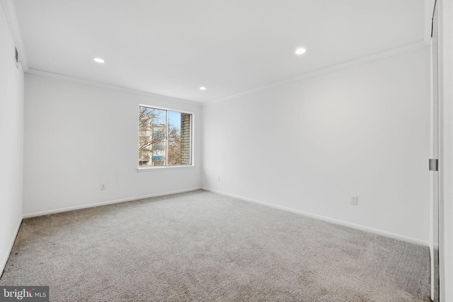 14427 Parkvale Road #7 photo 22