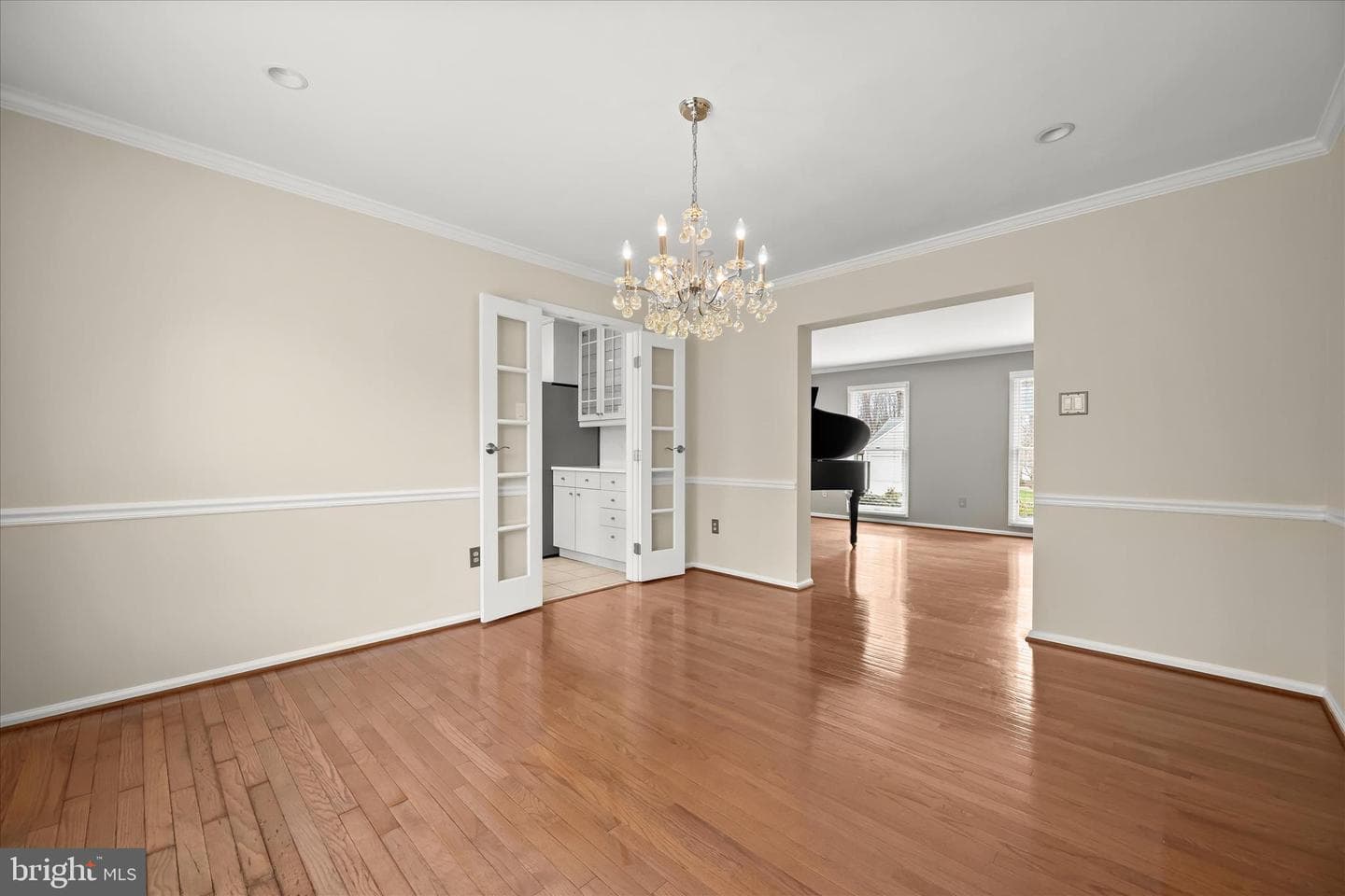 1514 Featherwood Street photo 13